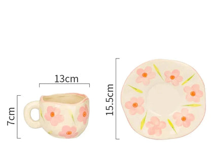 Tasse en céramique avec son assiette décorative